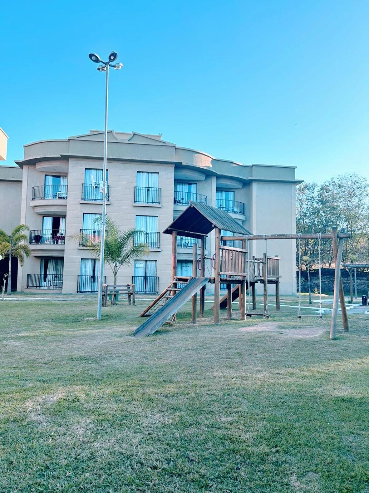 Flat Aldeia Das Aguas Volta Redonda Exterior photo